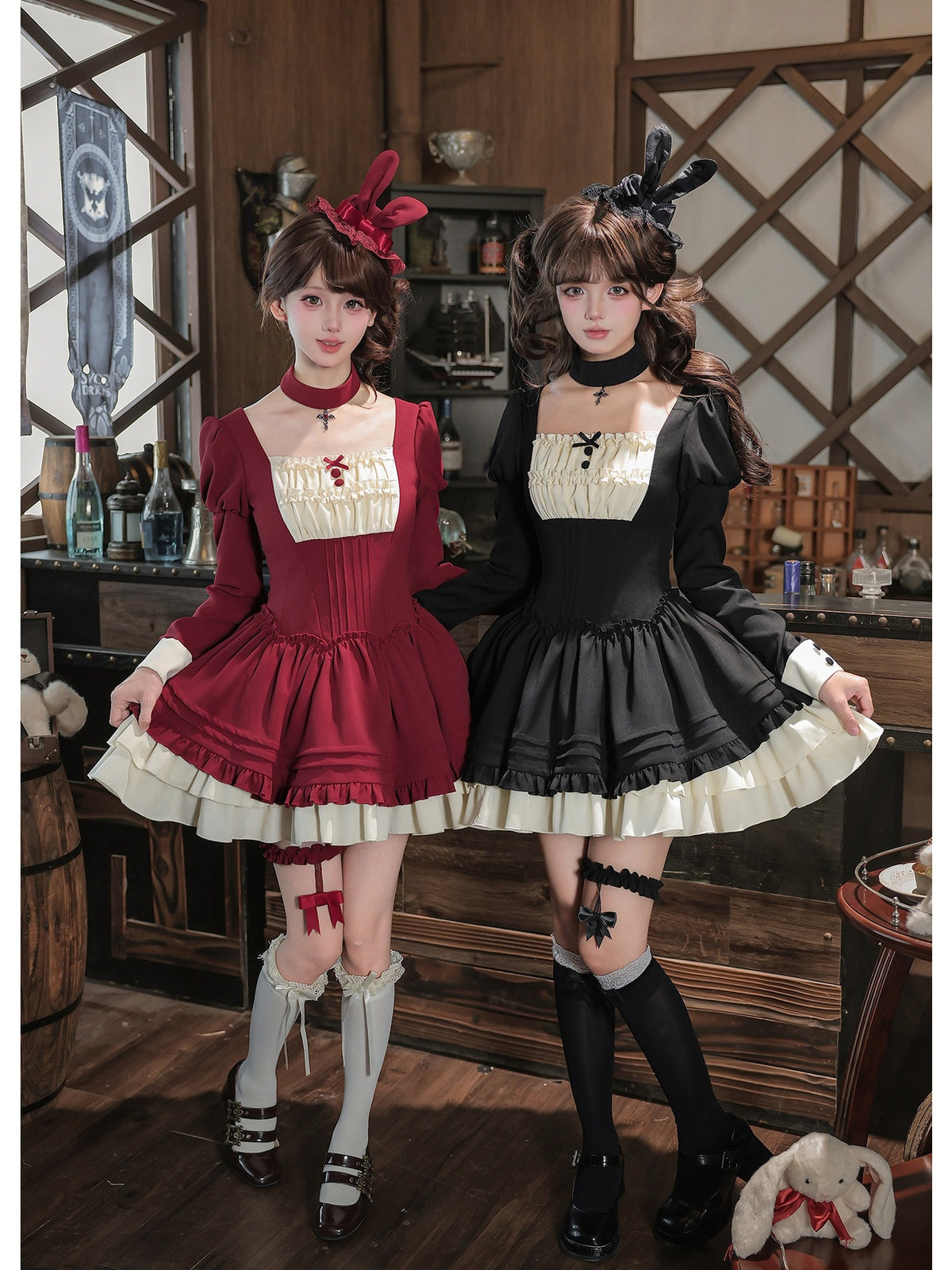 Black Vintage Square Neck Lolita OP Set with Leg Ring & Choker