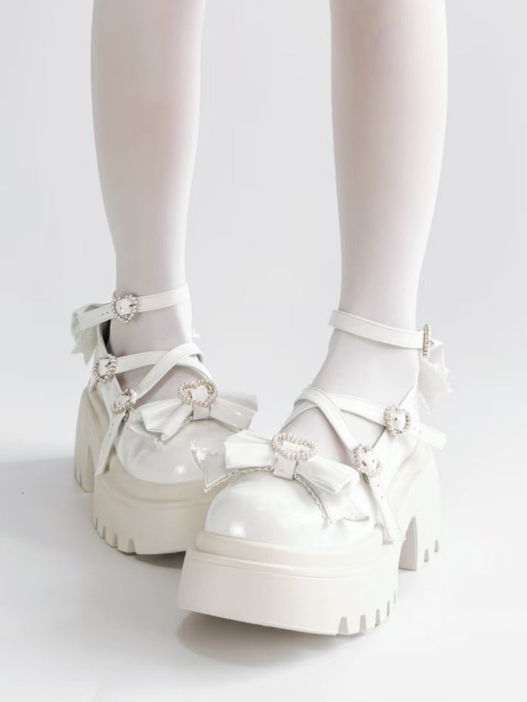 White Platform High Heels with Heart Buckle and Bow - Rainie Dream | CoyBunny