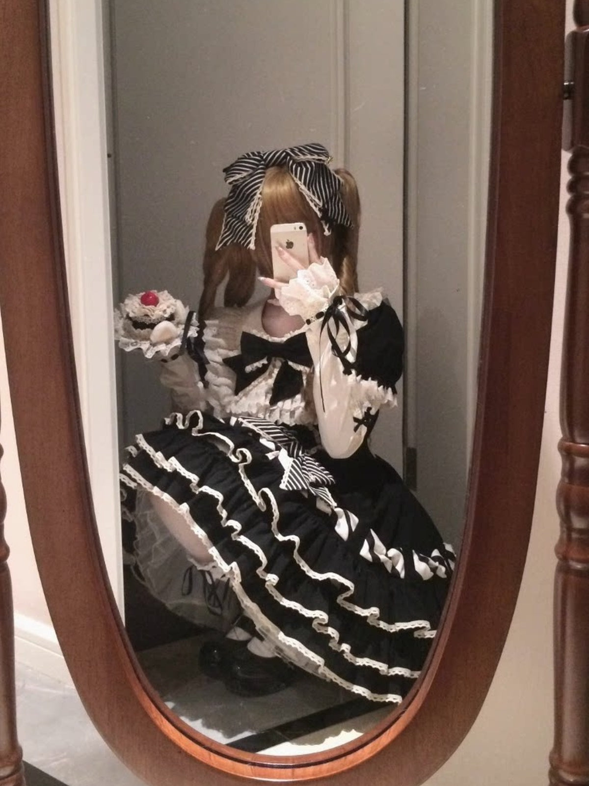 Black Stripe Sweet Lolita OP Dress Full Set with Hat & Detachable Sleeves