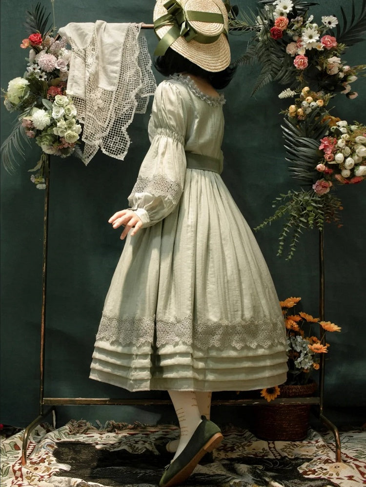 Green Square Neck Classic Lolita Long Sleeve OP | CoyBunny