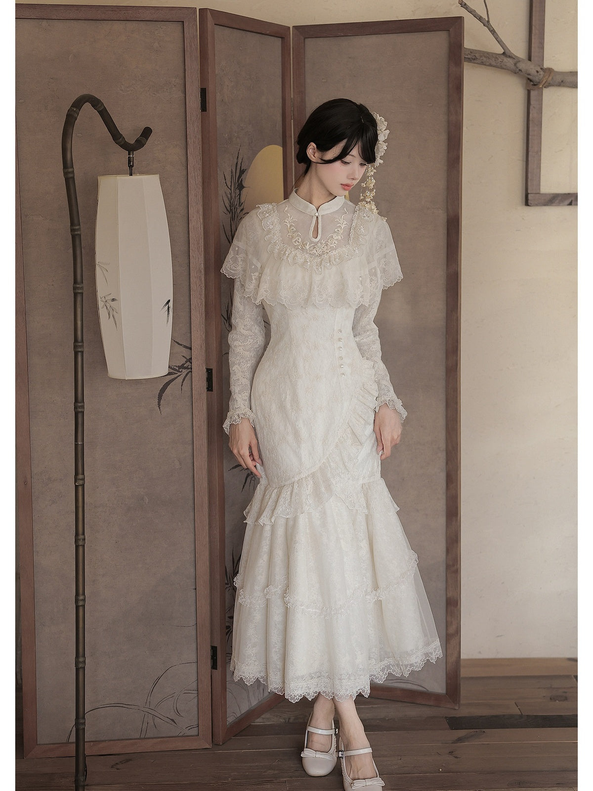 Off-White Embroidered Mermaid Cheongsam Lolita Set with Choker
