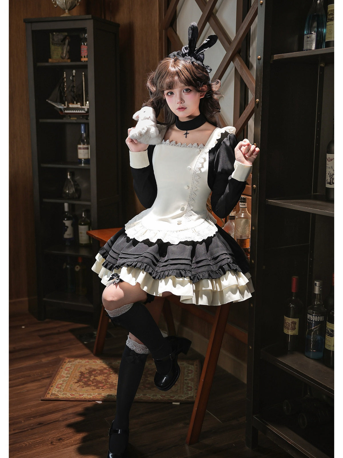 Black Vintage Square Neck Lolita OP Set with Leg Ring & Choker