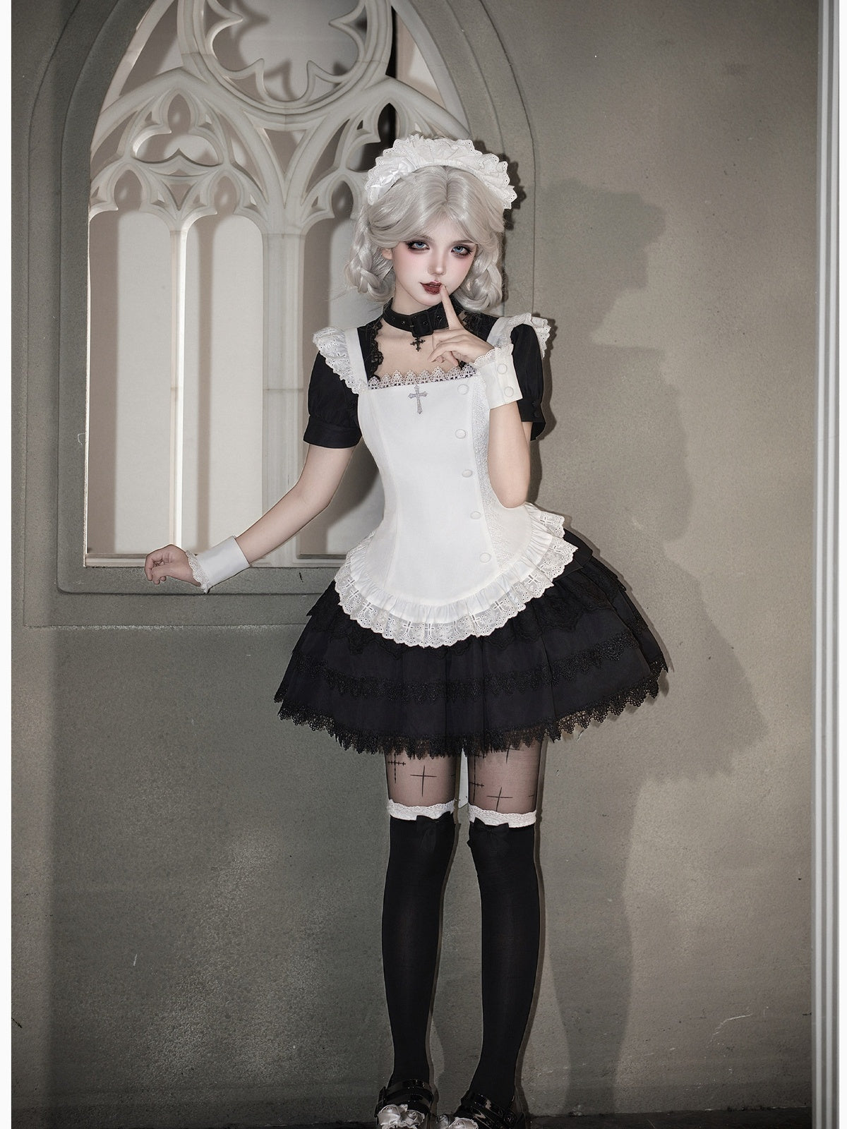 Black Vintage Sweet Lolita Ultra Short OP Set with Apron