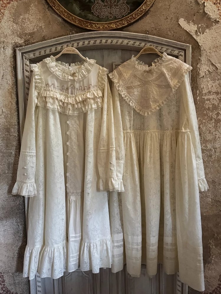 Beige A-line Lace OP Dress - iris de nuit | CoyBunny