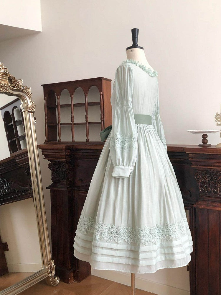Green Square Neck Classic Lolita Long Sleeve OP | CoyBunny