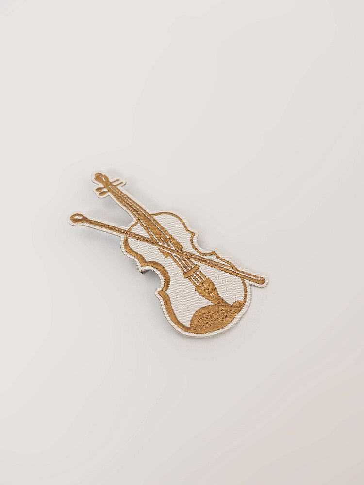 Brown / White Violin Embroidery Brooch | CoyBunny