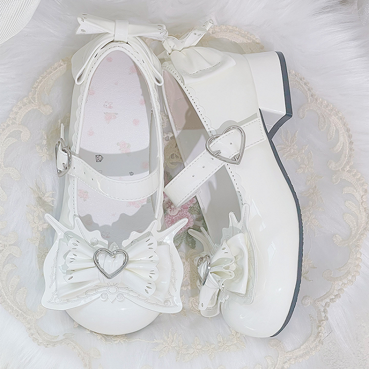 Sweet Lolita Milk White Bow Heart Buckle Strap Block Heel Mary Janes - XIN MENG | CoyBunny