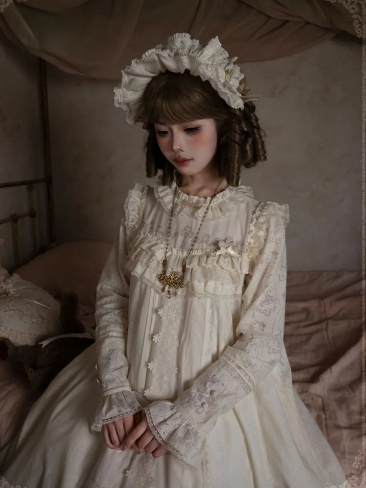 Beige A-line Lace OP Dress - iris de nuit | CoyBunny