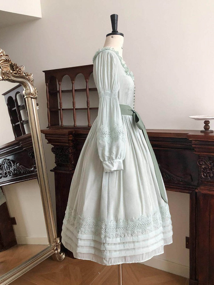Green Square Neck Classic Lolita Long Sleeve OP | CoyBunny