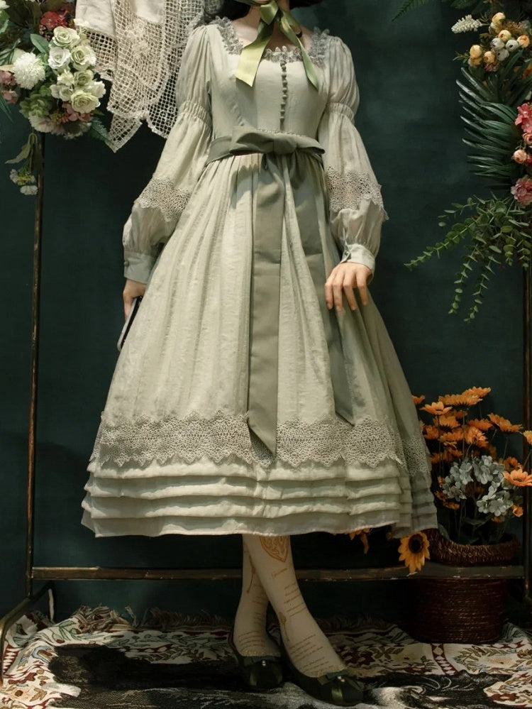 Green Square Neck Classic Lolita Long Sleeve OP | CoyBunny