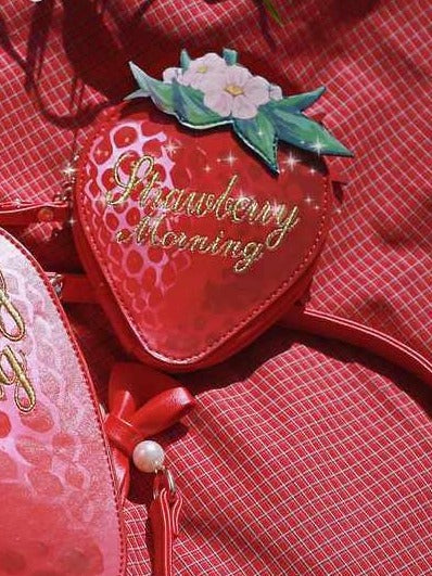 Strawberry Themed Lolita Wallet with Gold Embroidery - Morning Glory | CoyBunny