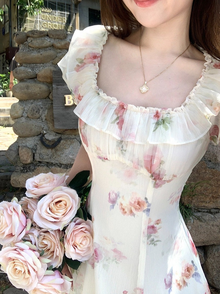 Apricot Summer Vacation Dress with Floral Pattern - Qchiwawameme | CoyBunny